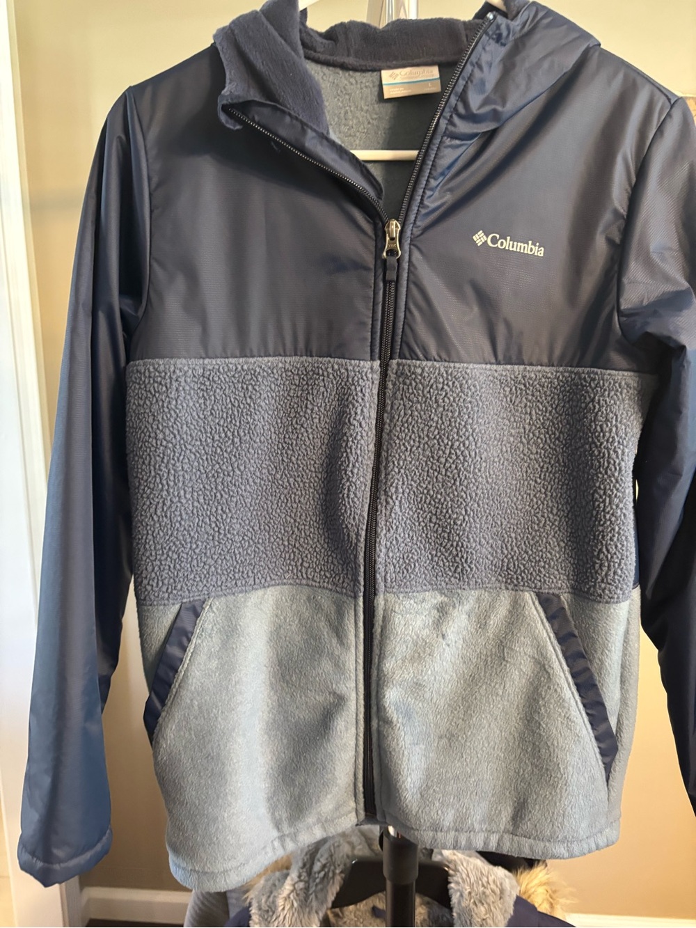 Columbia Kids Hooded Puffer Jacket - Navy and Light Blue